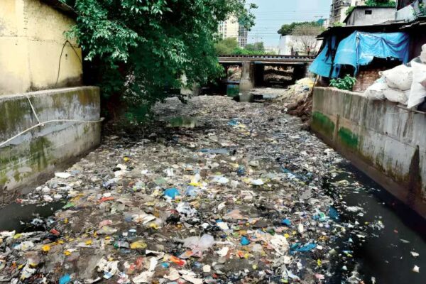 Kandivli Locals Raise Concern As Poisar Nullah Remains Clogged