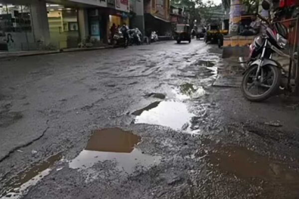 BMC Allocates Rs 154 Crore For Pothole Repairs This Monsoon Amid Ongoing Road Concretisation Efforts