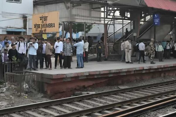 Central Railway’s Top Safety Officer To Investigate Mumbra Train Incident