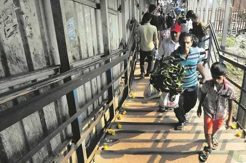 MRVC Commissions New South Foot Over Bridge At Bhandup Station To Ease Passenger Congestion
