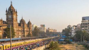 Mumbai’s Young Professionals Face Housing Crunch: Is the City Becoming An ‘Exit Hub’?