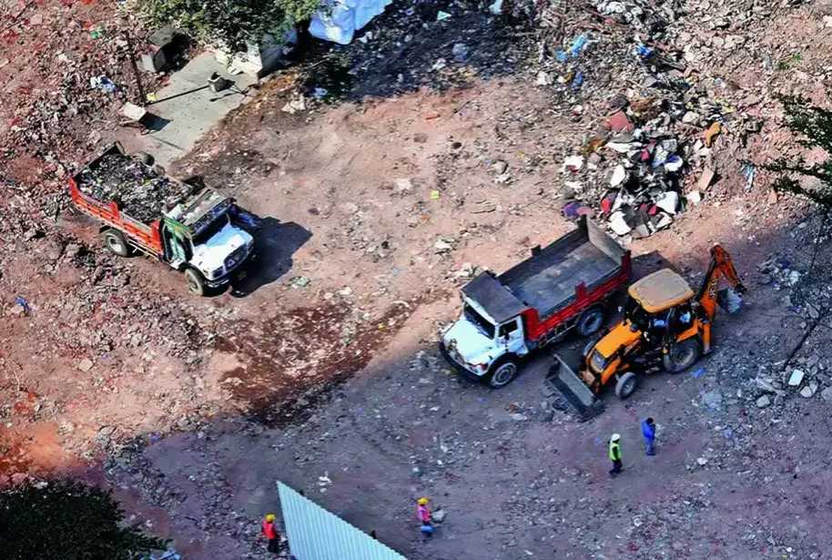 Debris From 2,000 Redevelopment Projects Unaccounted For, Civic Probe Finds