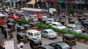 Slippery Road Near Bhandup Pumping Station Prompts Traffic Safety Advisory In Mumbai