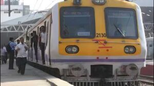 Mumbai Local Disruptions: WR Announces 21-Hour Mega Block, 299 Services Cancelled This Weekend