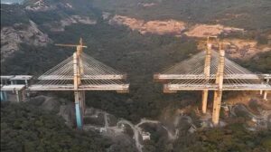 West Asia Crisis Impacts Final Phase Of Mumbai-Pune Expressway Project