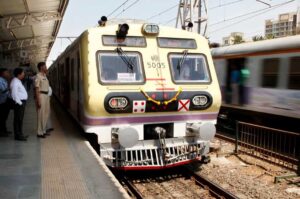 Parliamentary Panel Flags Mismatch Between Spending & Progress On CST–Kurla Rail Expansion
