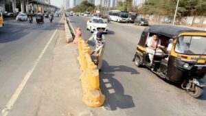 Temporary Barricades Fail To Deter Illegal Turns On Western Express Highway
