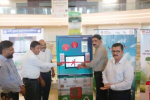 NMMC Unveils Plastic Bottle Crusher, Expands Green Initiatives Across Navi Mumbai