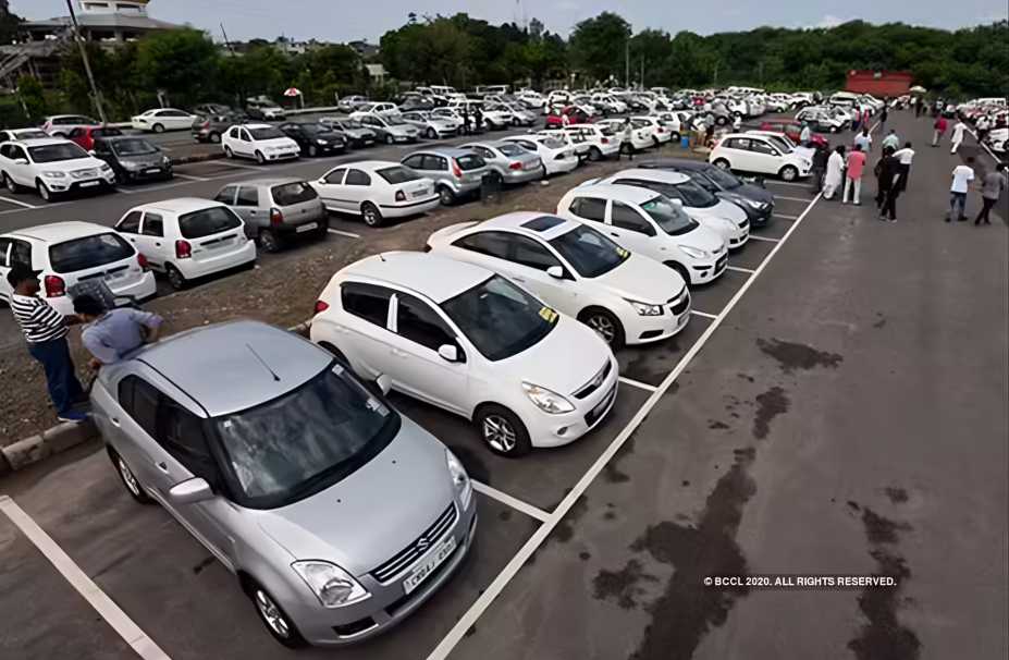Demand For One Parking Space Per Household In NM Joshi Marg BDD Redevelopment Raised In State Legislative Council