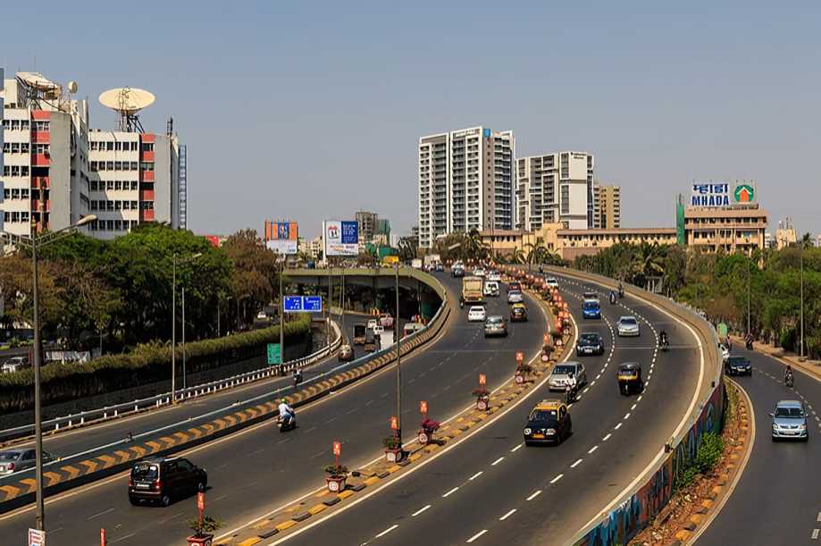 Mumbai’s Dindoshi-Film City Flyover Expected To Open By September, Offering Relief On WEH