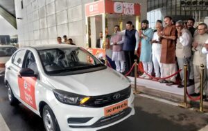 CM Devendra Fadnavis Launches Bharat Taxi Service At Navi Mumbai International Airport