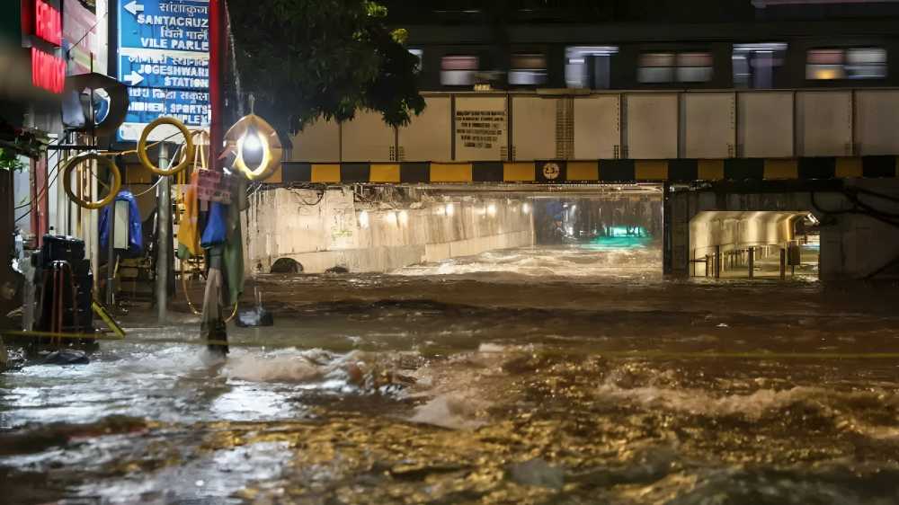 Maharashtra Plans Rs 12.26 Lakh Crore Infrastructure Push Across MMR, Rs 13,000 Crore Flood Control Plan Sent For Approval
