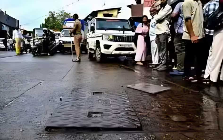 BMC Says It Cannot Guarantee Every Mumbai Manhole Will Always Have Safety Nets