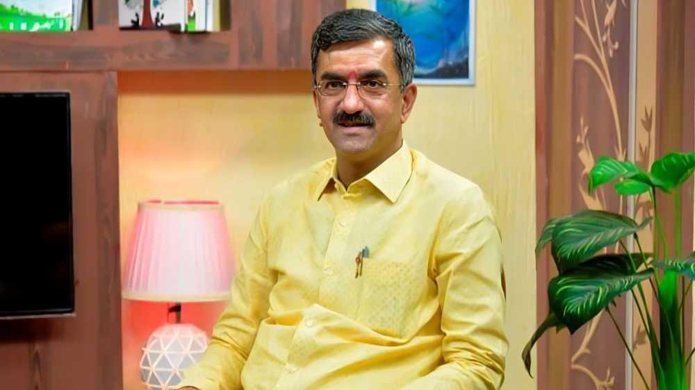 State Govt To Accelerate Housing, Slum Rehabilitation & Redevelopment Projects: Minister Shambhuraj Desai