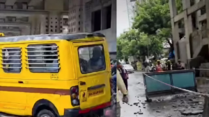 Metro Construction Slab Falls On Mira Road, School Van Narrowly Escapes