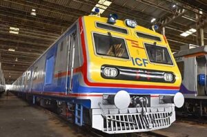 Mumbai Local Trains Lose 44.65 Lakh Riders In Q1 As Metro Services Gain Ground