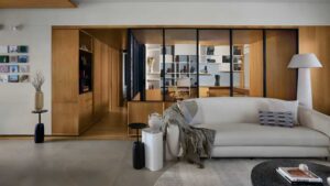This Mumbai Apartment Turns the Family Lounge Into Its Design Anchor
