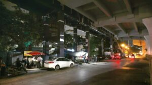 Andheri’s Lokhandwala Residents Raise Safety Concerns Over Dark Metro 6 Stretch