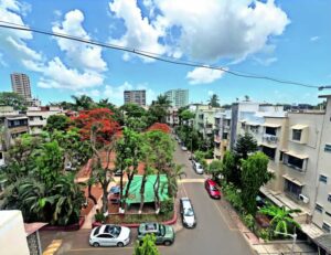 Worli’s Six-Acre Sea-Facing Land Fuels Redevelopment Dispute Between Residents & MHADA