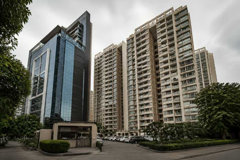 MREAT Tightens Developer Accountability On FSI & Conveyance In Mumbai