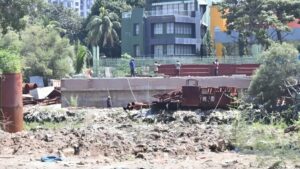 Yari Road-Lokhandwala Flyover Targeted For December 2027 Completion