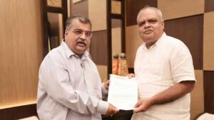 Ravindra Chavan Pushes For More Mumbai Locals To Ease Commuter Congestion